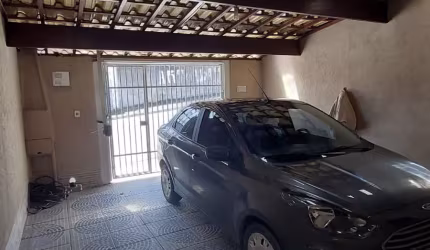 Linda casa a venda no Jd. Universo em Mogi das Cruzes/SP