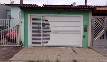 Casa com 2 quartos à venda no Jardim Violeta