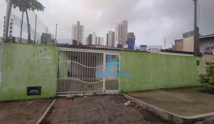 Casa com 3 dormitórios à venda, 206 m² por R$ 400.000,00 - Lagoa Nova - Natal/RN