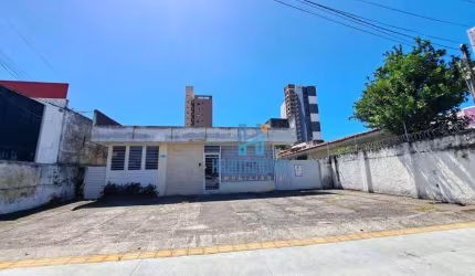 Casa para alugar, 350 m² por R$ 6.000,00/mês - Lagoa Nova - Natal/RN