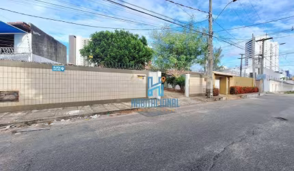 Casa com 3 dormitórios para alugar, 300 m² por R$ 3.900,00/mês - Capim Macio - Natal/RN