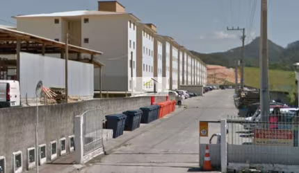 Otimo apartamento de 02 quartos em Biguaçu