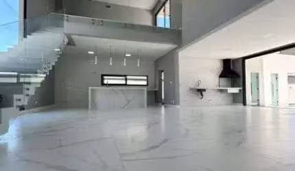 Casa térrea 3 suítes e piscina no Urbanova