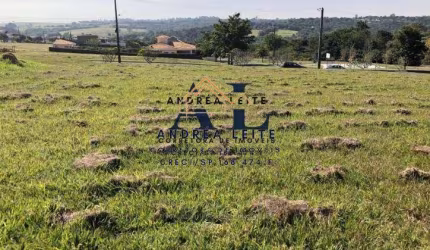 TERRENO PLANO A VENDA NO CONDOMÍNIO SAINT CHARBEL EM ARAÇOIABA DA SERRA/SP