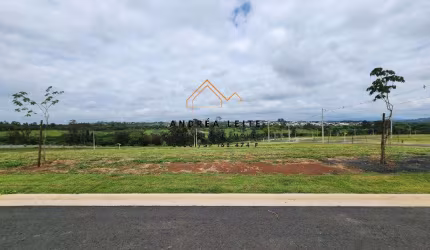 Terreno à venda com 336,50 m² no Condomínio Terras Alpha em Votorantim/SP