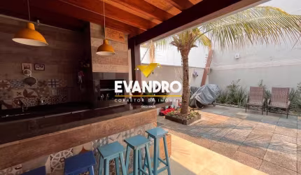 Casa para Venda em Cuiabá, Santa Cruz, 3 dormitórios, 1 suíte, 2 banheiros, 2 vagas