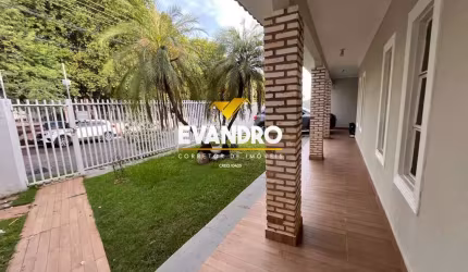 Casa para Venda em Cuiabá, Jardim Universitário, 4 dormitórios, 2 suítes, 3 banheiros, 2 vagas