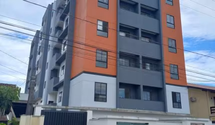 Apartamento Padrão para Venda no Bairro Jardim Iririú em Joinville-SC