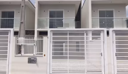 Sobrado à venda no bairro Floresta - Joinville/SC