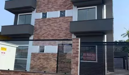Apartamento Padrão para Venda no Bairro Iririú em Joinville-SC