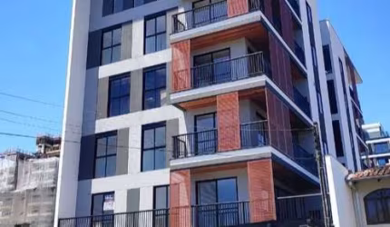 Apartamento Padrão para Venda no Bairro Santo Antônio em Joinville-SC