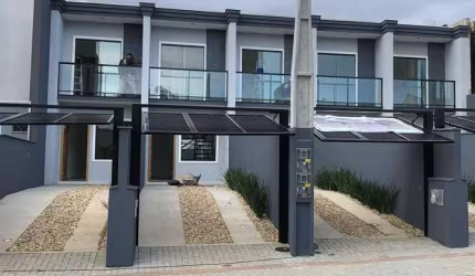 Sobrado à venda no bairro Floresta - Joinville/SC