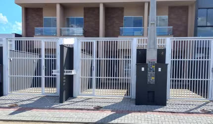 Sobrado à venda no bairro Vila Nova - Joinville/SC