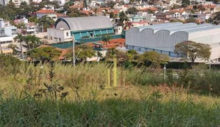 Terreno comercial  com 618m² a venda no bairro Jardim Brasil Jundiaí S/P.