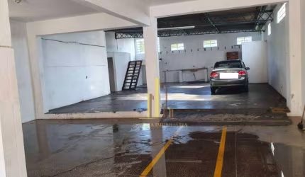Casa com 2 dormitórios à venda, 600 m² por R$ 450.000,00 - Ivoturucaia - Jundiaí/SP