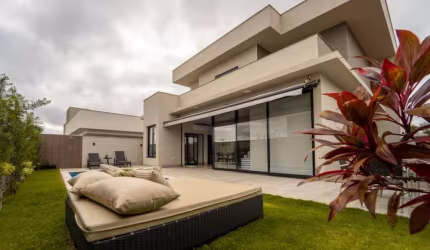 Casa em condomínio fechado com 4 quartos à venda no Jardim Sul, Uberlândia  por R$ 3.900.000