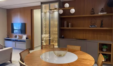 Apartamento com 3 quartos à venda no Santa Mônica, Uberlândia  por R$ 1.100.000