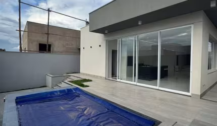 Casa em condomínio fechado com 3 quartos à venda no Gávea, Uberlândia  por R$ 2.750.000