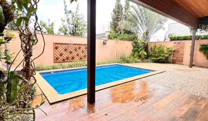 Casa em condomínio fechado com 4 quartos à venda no Gávea, Uberlândia  por R$ 2.850.000