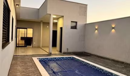 Casa com 3 quartos à venda no Alto Umuarama, Uberlândia  por R$ 990.000