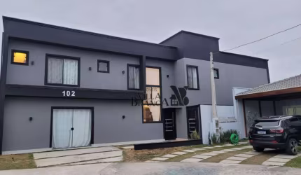 Sobrado à venda, 230 m² por R$ 1.473.400,00 - Jardim Jacinto - Jacareí/SP