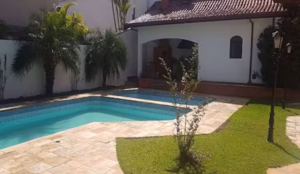 Casa Residencial à venda, Centro Comercial Jubran, Barueri - CA0198.