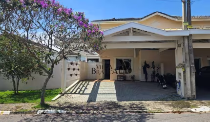 Sobrado com 3 dormitórios à venda, 120 m² por R$ 800.000 - Villa Branca - Jacareí/SP