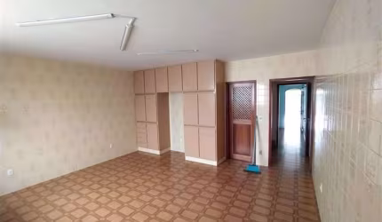Casa com 3 dormitórios à venda, 145 m² por R$ 590.000,00 - Centro - Jundiaí/SP