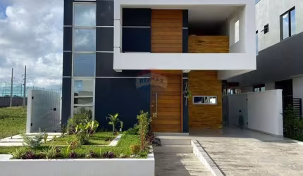 Casa em Condomínio Fechado - Praia do Sol