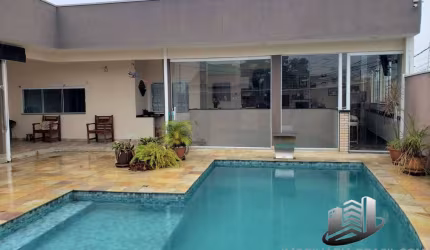Casa Maravilhosa com Muito Conforto e Ótima Localização
