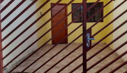 Ótima Casa à Venda - Vitória Vale