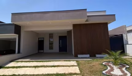 Casa Novinha à Venda - Condomínio Malibu