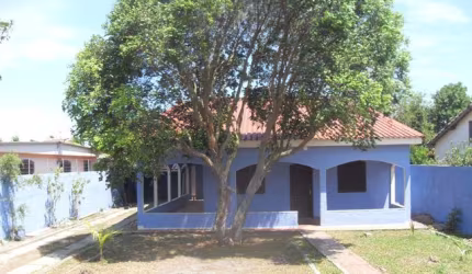 D18-Boqueirão-Saquarema-RJ-Casa 6qts (casa 3qts c/1ste+2 anexos) ,3wc,var,5vagas,quintal,R.Principal