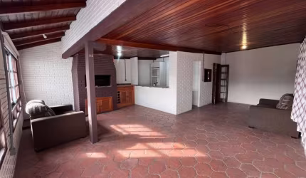 Casa com 3 quartos para alugar na Rua Marcone, 575, Partenon, Porto Alegre por R$ 4.500