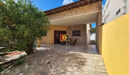 Casa Para Vender com 04 quartos 04 suítes no bairro Altiplano Cabo Branco em João Pessoa