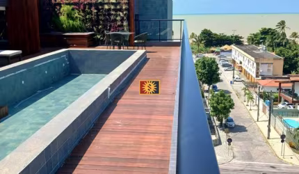Vendo Apartamento, Porteira Fechada, Vista Mar, com 02 suítes no bairro Cabo Branco em João Pessoa