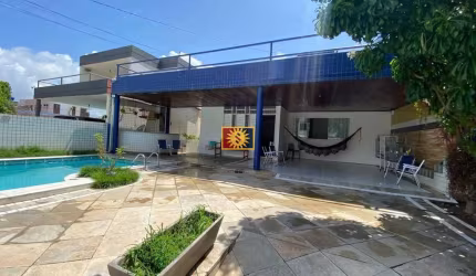 Casa Para Vender com 04 quartos 03 suítes no bairro Bessa em João Pessoa