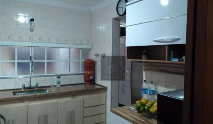 Casa com 3 dormitórios à venda, 180 m² por R$ 750.000,00 - Jundiaí Mirim - Jundiaí/SP