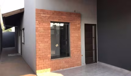Casa com 2 Quartos + 1 Suíte no Bairro Bom Retiro
