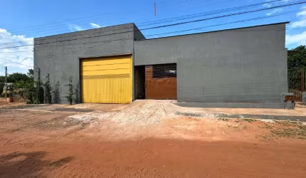 Galpão próximo a avenida Três Barras