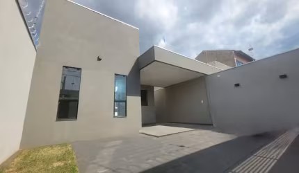 Casa Térrea com suíte, gourmet.