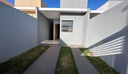 Casa a térrea com 03 quartos no Villa Kellen