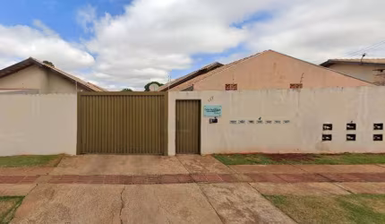 Casa de Condomínio com suíte e espaço no São Jorge da Lagoa.