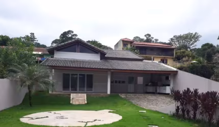 Casa com 3 dormitórios à venda, 250 m² por R$ 965.000,00 - Chácara Bela Vista - Mairiporã/SP