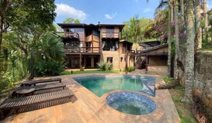 Casa com 5 dormitórios à venda, 350 m² por R$ 3.300.000,00 - Residencial Cantareira - Mairiporã/SP