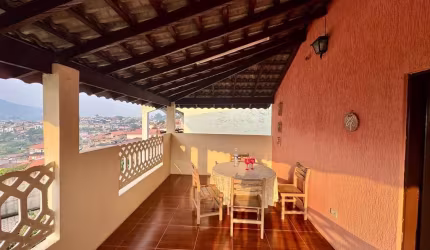 Casa com 4 dormitórios à venda, 239 m² por R$ 1.100.000,00 - Lavapés - Mairiporã/SP