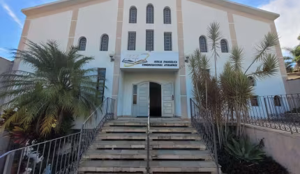 Salão à venda por R$ 2.500.000,00 - Centro - Atibaia/SP