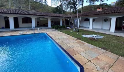 Sítio com 2 dormitórios à venda, 266000 m² por R$ 1.250.000,00 - Pirucaia - Mairiporã/SP