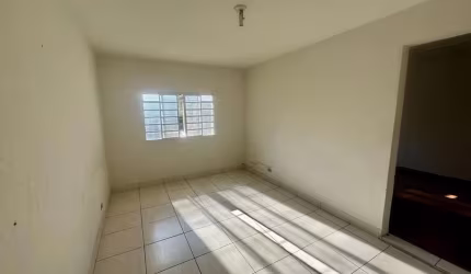 Kitnet com 2 dormitórios para alugar por R$ 900,00/mês - Luiz Fagundes - Mairiporã/SP
