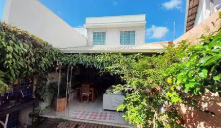 Casa Geminada de 3 Quartos, Bairro Cabral